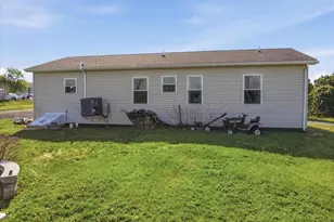 6 Walleye Dr, Shippensburg, PA 17257 - Photo 5