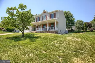 6352 Bennington Rd, Mechanicsburg, PA 17050 - Photo 3