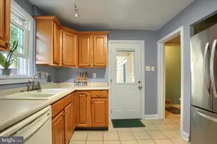6 S 16th St, Camp Hill, PA 17011 - Photo 11