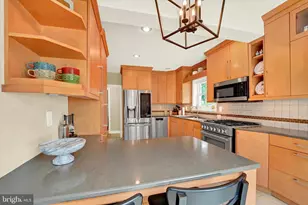 107 N 20th St, Camp Hill, PA 17011 - Photo 13