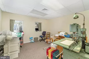 121 N Pitt St, Carlisle, PA 17013 - Photo 13