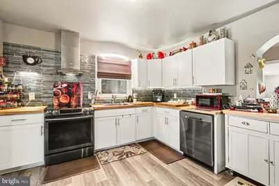 1918 Douglas Dr, Carlisle, PA 17013 - Photo 5