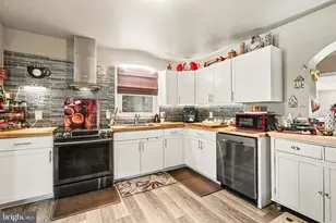 1918 Douglas Dr, Carlisle, PA 17013 - Photo 5
