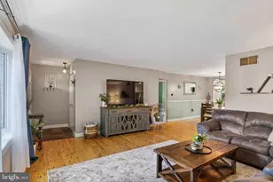 529 Fairway Dr, Camp Hill, PA 17011 - Photo 5