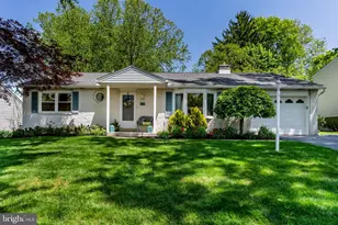 529 Fairway Dr, Camp Hill, PA 17011 - Photo 1