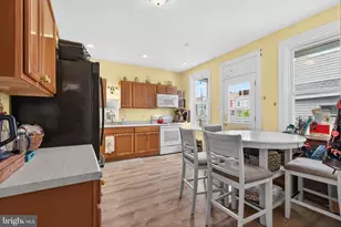 220 N College St, Carlisle, PA 17013 - Photo 11