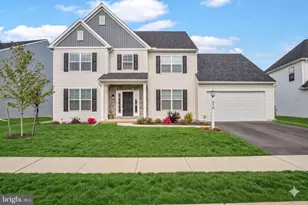 315 Reserve Ln, Mechanicsburg, PA 17050 - Photo 1