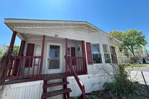 132 Virginia Beach Ave, Carlisle, PA 17015 - Photo 1