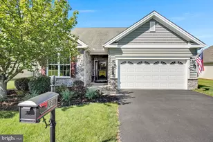 122 Independence Way, Mechanicsburg, PA 17050 - Photo 1