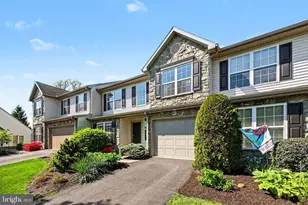 87 Broadwell Ln, Mechanicsburg, PA 17055 - Photo 1