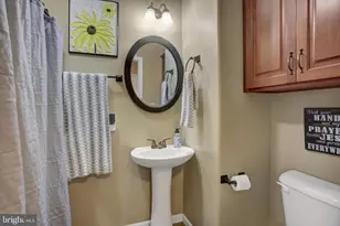 717 Southwood Dr, Shippensburg, PA 17257 - Photo 23