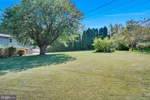 19 Hemlock Dr, Mechanicsburg, PA 17055 - Photo 9