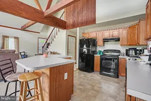 372 Kerrsville Rd, Carlisle, PA 17015 - Photo 9