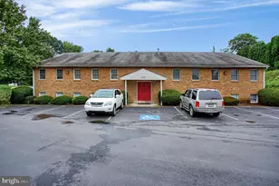 1517 Cedar Cliff Dr, Camp Hill, PA 17011 - Photo 1