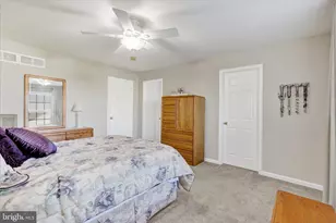 473 Nursery Dr Dr N, Mechanicsburg, PA 17055 - Photo 13