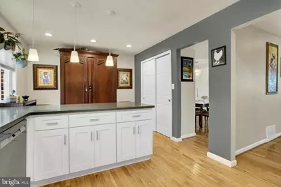 8 Campbell Place, Camp Hill, PA 17011 - Photo 11