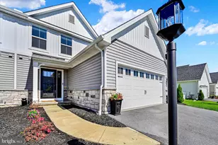 53 Long Bnd Dr, Carlisle, PA 17015 - Photo 1