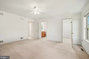 100 Garfield Dr, Carlisle, PA 17015 - Photo 15