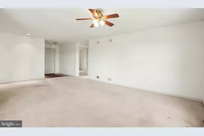 100 Garfield Drive, Carlisle, PA 17015 - Photo 3