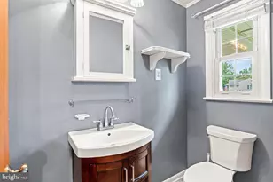 18 Chestnut St, Camp Hill, PA 17011 - Photo 19
