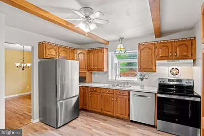 18 Chestnut Street, Camp Hill, PA 17011 - Photo 9