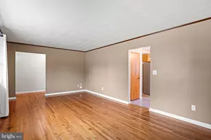 18 Chestnut St, Camp Hill, PA 17011 - Photo 7