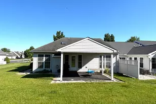42 Ridgeway Dr, Mechanicsburg, PA 17050 - Photo 3