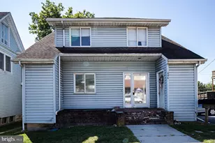 426 Market St, Lemoyne, PA 17043 - Photo 3