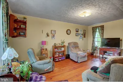 351 E Burd Street, Shippensburg, PA 17257 - Photo 7