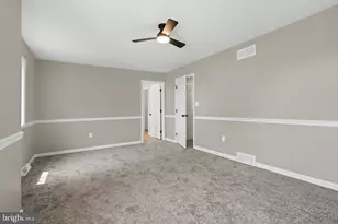 1740 Creek Vista Dr, New Cumberland, PA 17070 - Photo 15