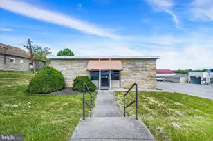 104 N 7th St, Lemoyne, PA 17043 - Photo 1
