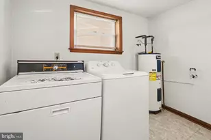 1911 Mary Ln, Carlisle, PA 17013 - Photo 27