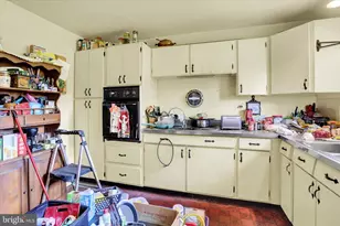202 Wood St, Camp Hill, PA 17011 - Photo 9