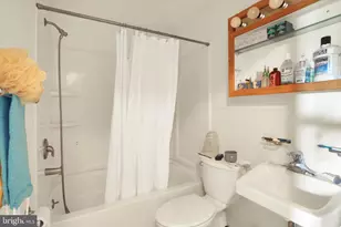 202 Wood St, Camp Hill, PA 17011 - Photo 17