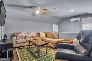 19 Parkview Dr, Carlisle, PA 17013 - Photo 25