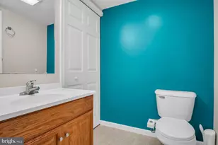 19 Parkview Dr, Carlisle, PA 17013 - Photo 13