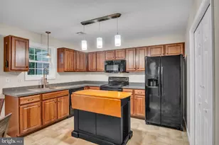 19 Parkview Dr, Carlisle, PA 17013 - Photo 17