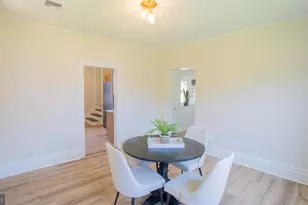 9 Oakwood Cir, Camp Hill, PA 17011 - Photo 9