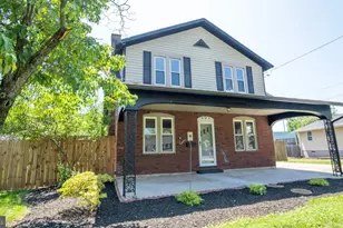 9 Oakwood Cir, Camp Hill, PA 17011 - Photo 3