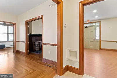 240 W King Street, Shippensburg, PA 17257 - Photo 17