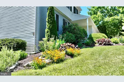 1017 Crystal Creek Drive, Mechanicsburg, PA 17050 - Photo 3