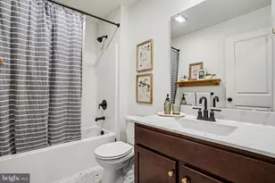 948 W North St, Carlisle, PA 17013 - Photo 27