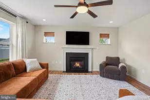 948 W North St, Carlisle, PA 17013 - Photo 15