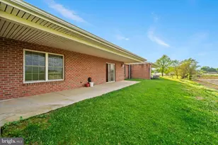 123 Blackbird Ln, Shippensburg, PA 17257 - Photo 27