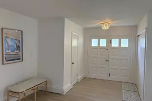 7 Center Dr, Camp Hill, PA 17011 - Photo 5