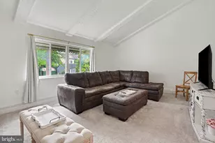 7 Center Dr, Camp Hill, PA 17011 - Photo 25