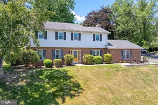 429 Pawnee Dr, Mechanicsburg, PA 17050 - Photo 3