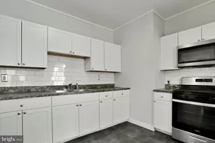 256 E Louther St, Carlisle, PA 17013 - Photo 9