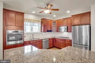 112 James Madison Dr, Mechanicsburg, PA 17050 - Photo 9