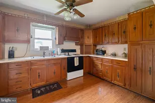 906 Herman Dr, Mechanicsburg, PA 17055 - Photo 9